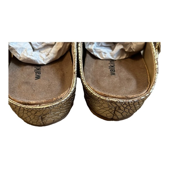 Walking Cradle Phoebe Sandal: Gold Metallic Crackle Leather/Cork Bottom - Picture 6 of 13